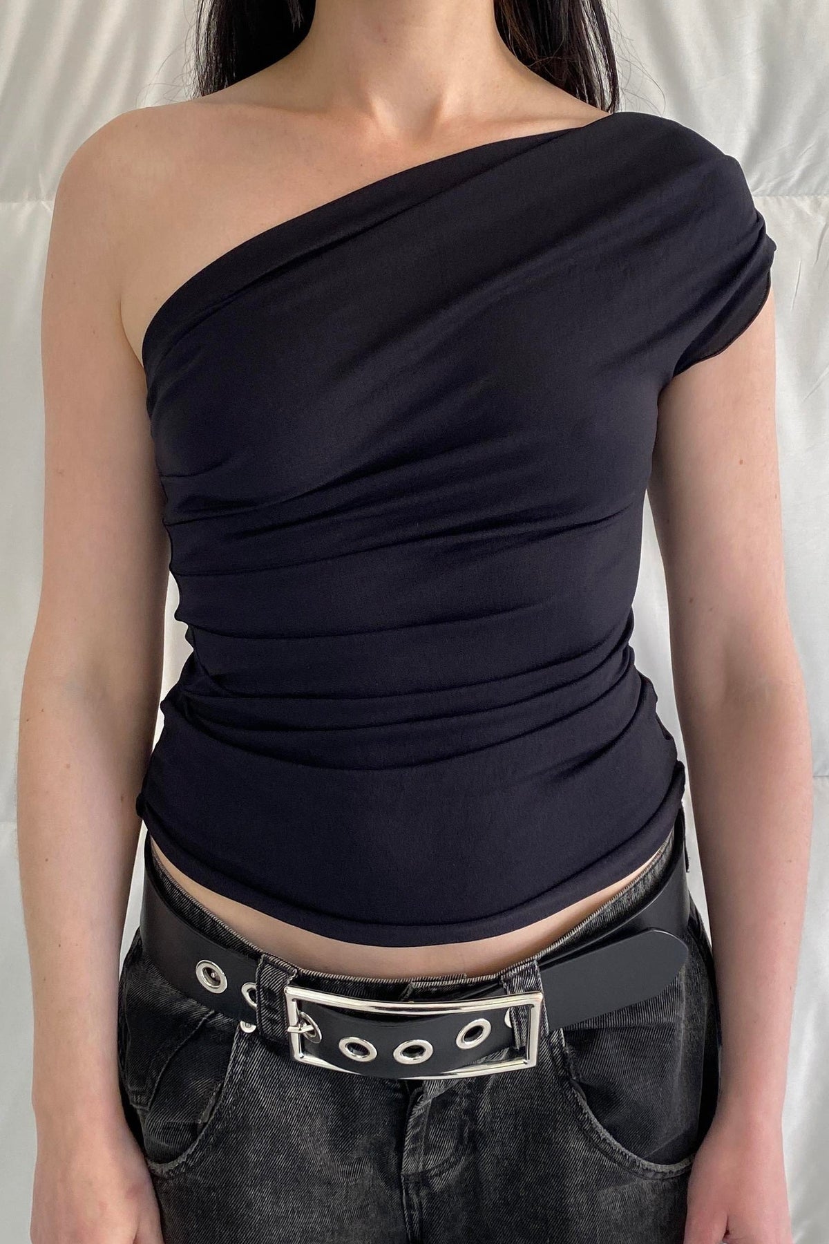 BYBL BY BETTINA LIANO One Shoulder Drape Top / Black or Navy | distal phalanx