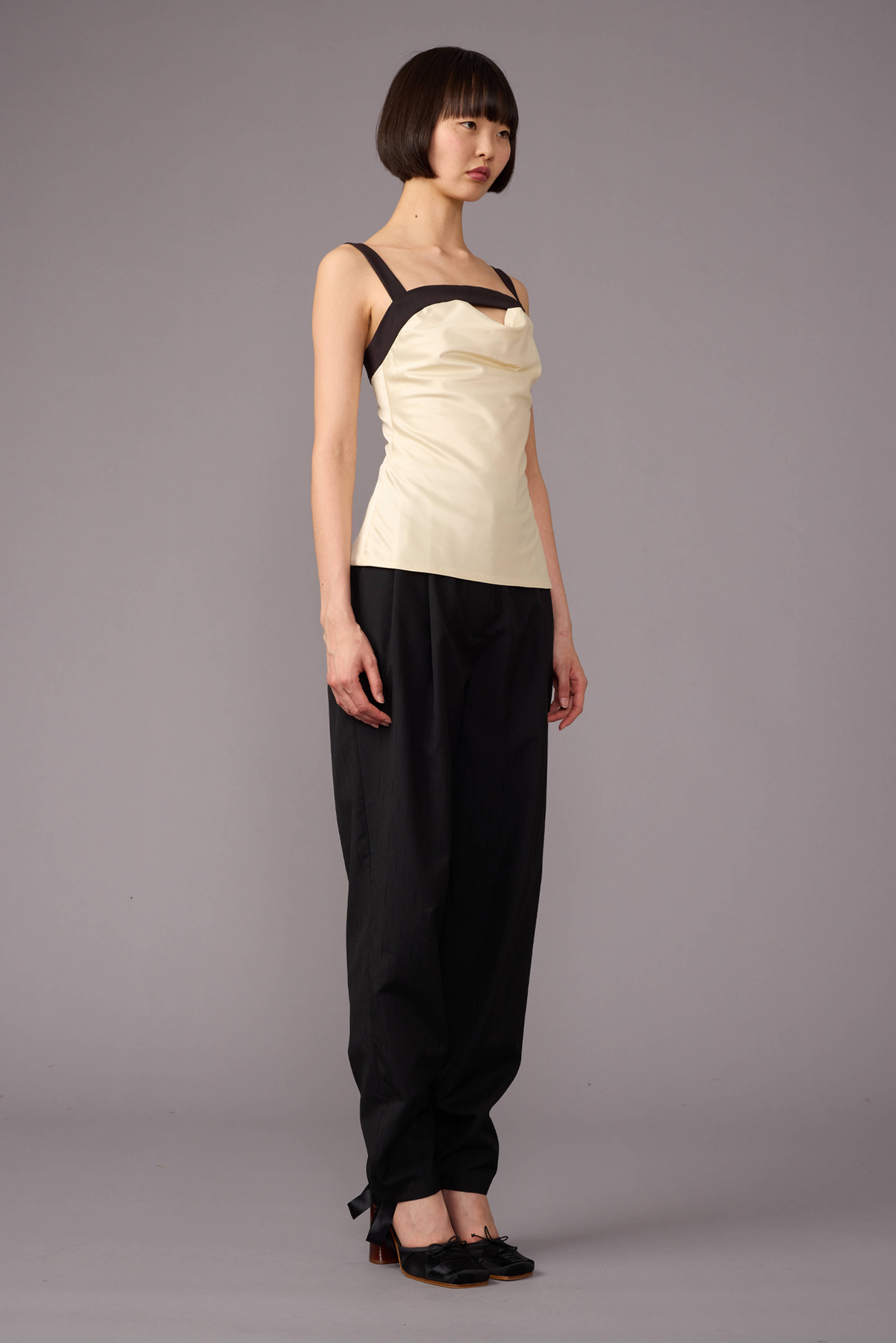 Madomorpho Giovanni Top / Cream | distal phalanx