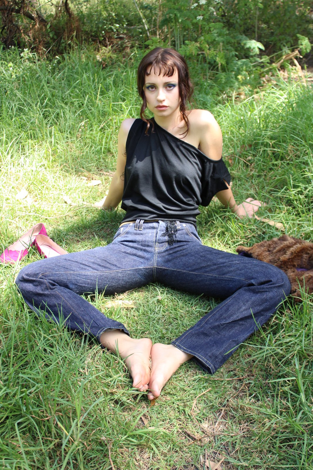 Vali Selvedge Jeans | distal phalanx
