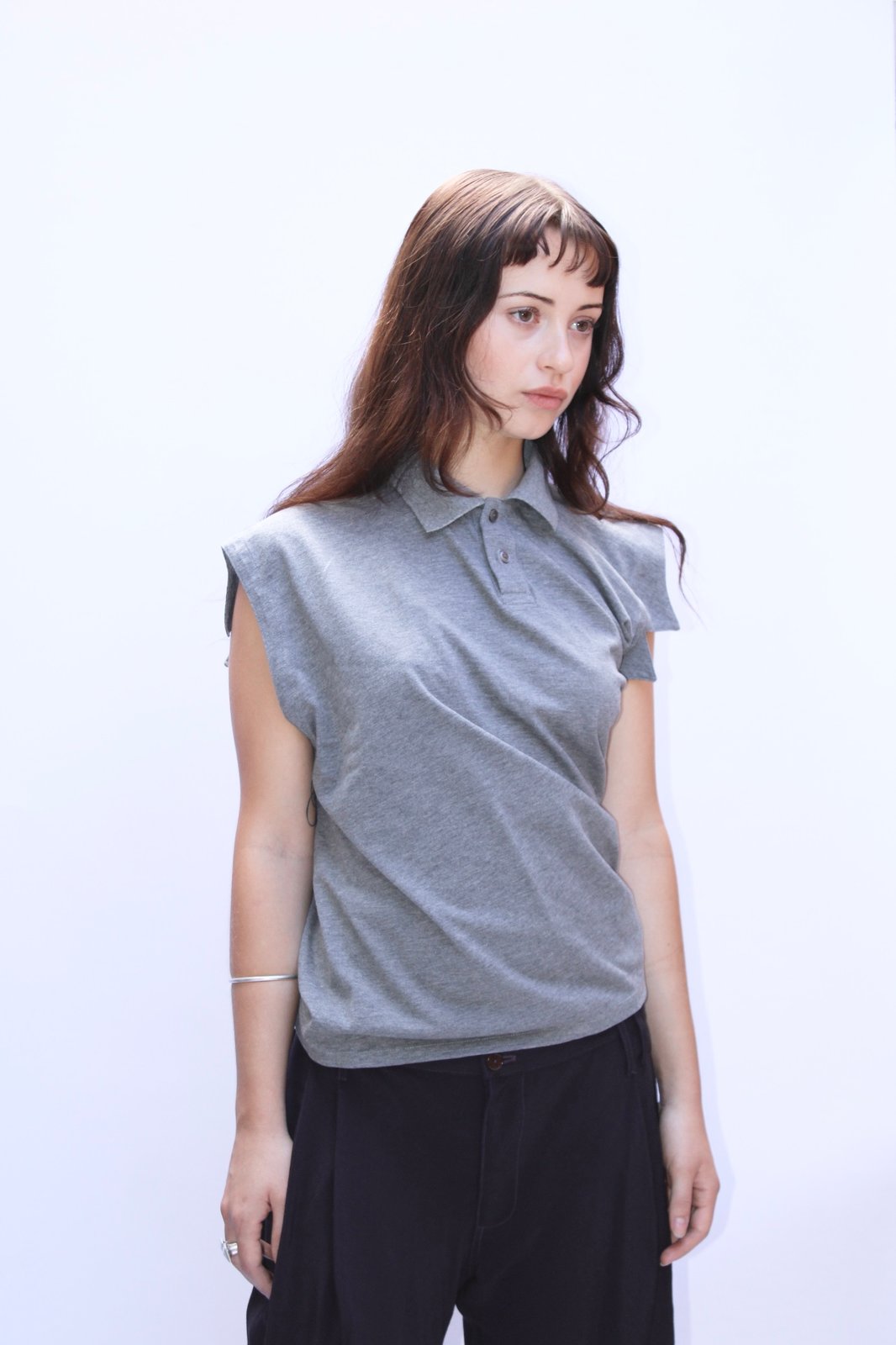 Vali Asymmetrical Polo | distal phalanx