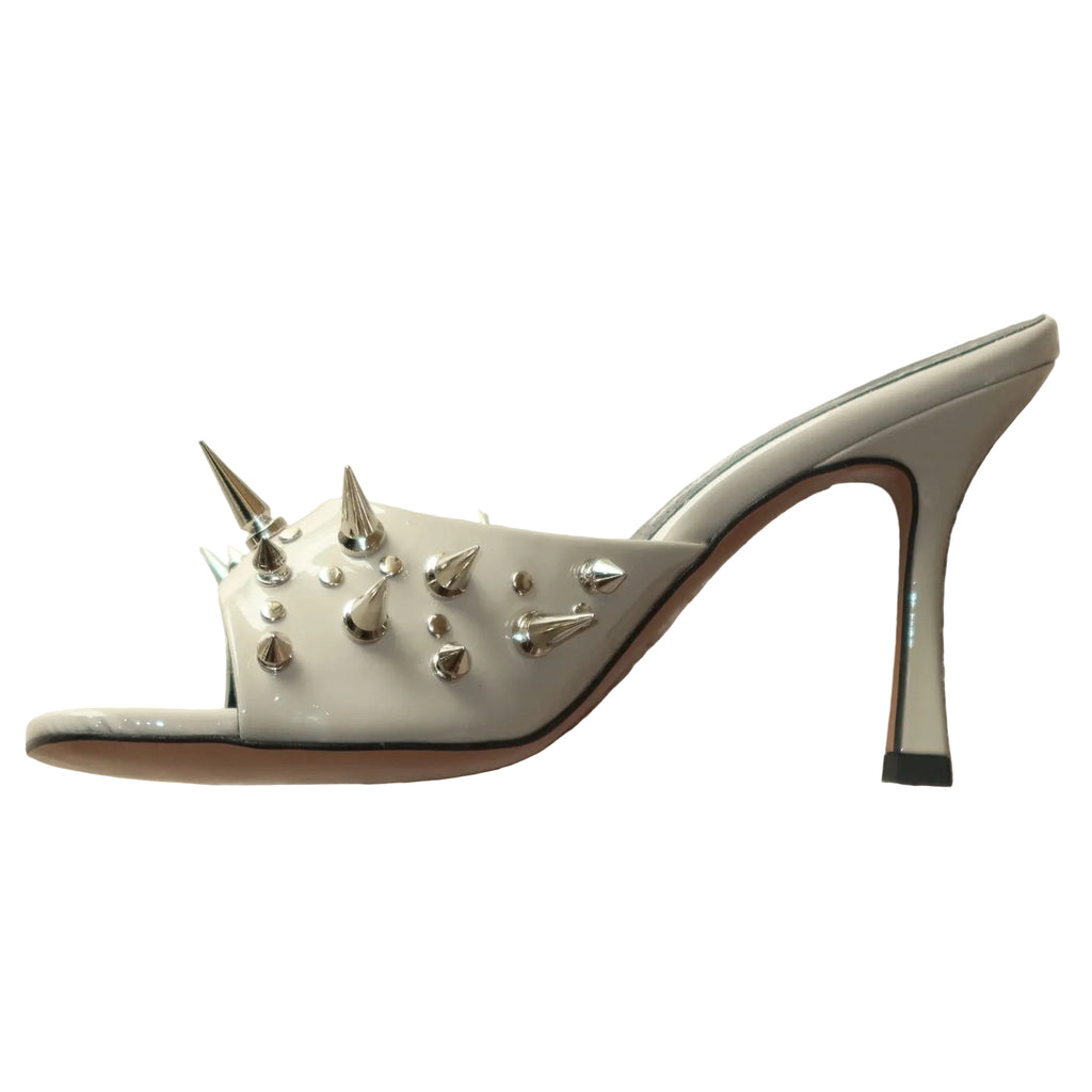 Spotlight Heels / Cement