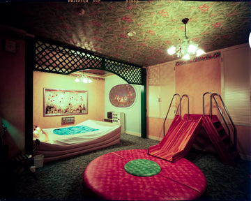 Love Hotels by Kyoichi Tsuzuki published by Baron | distal phalanx