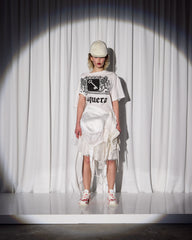 Vaquera Twisted T-Shirt | distal phalanx