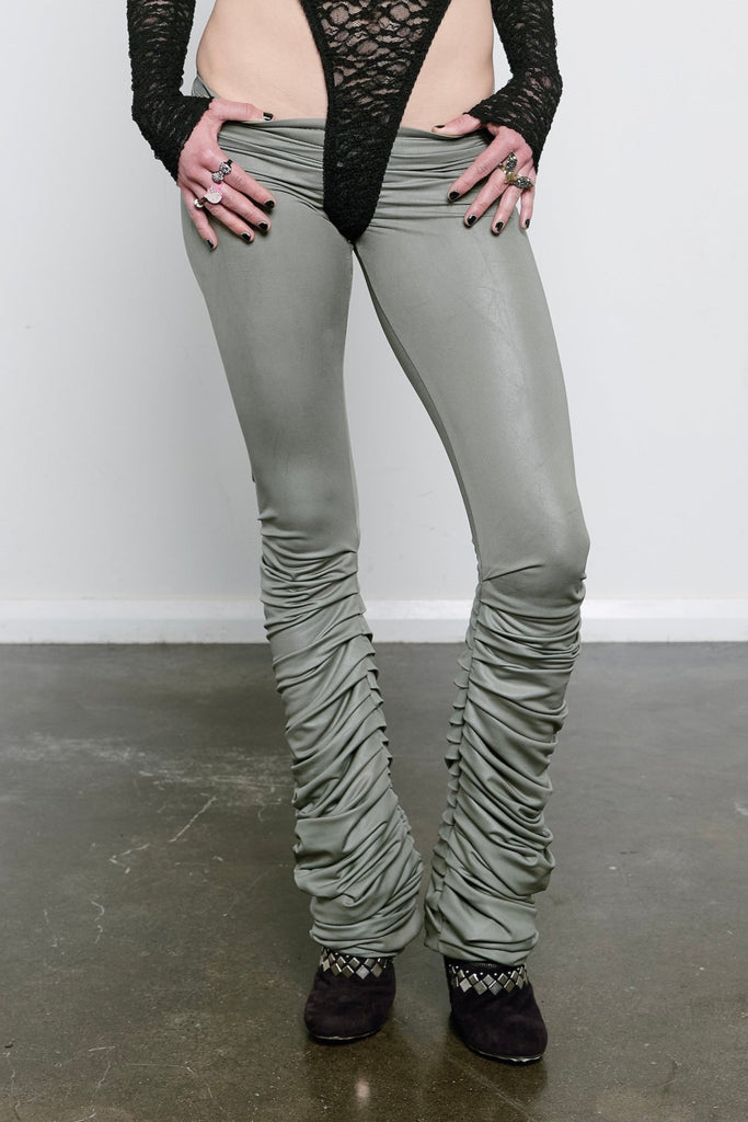Wet Look Gathered Leggings / Iron
