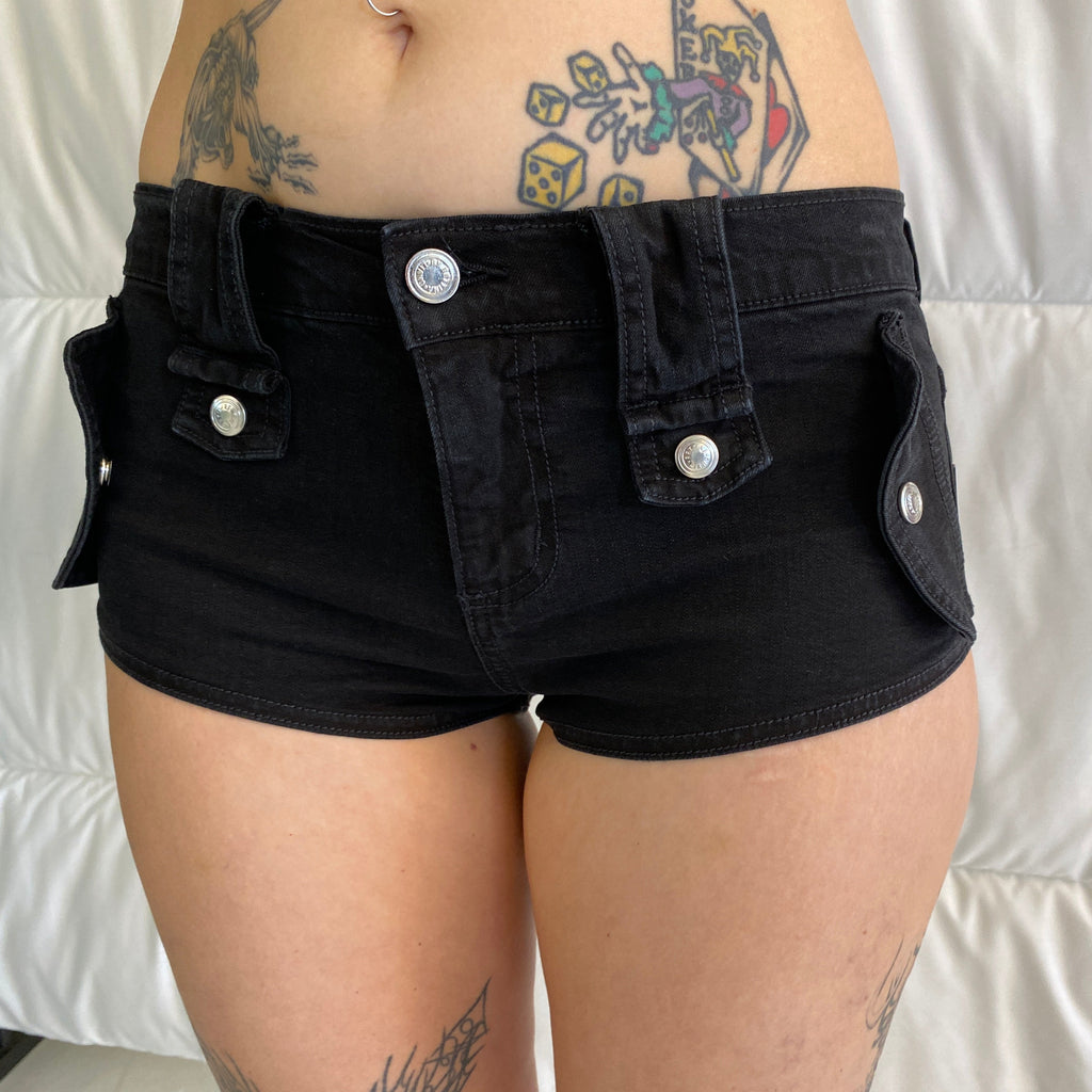 Tabby Shorts / Black