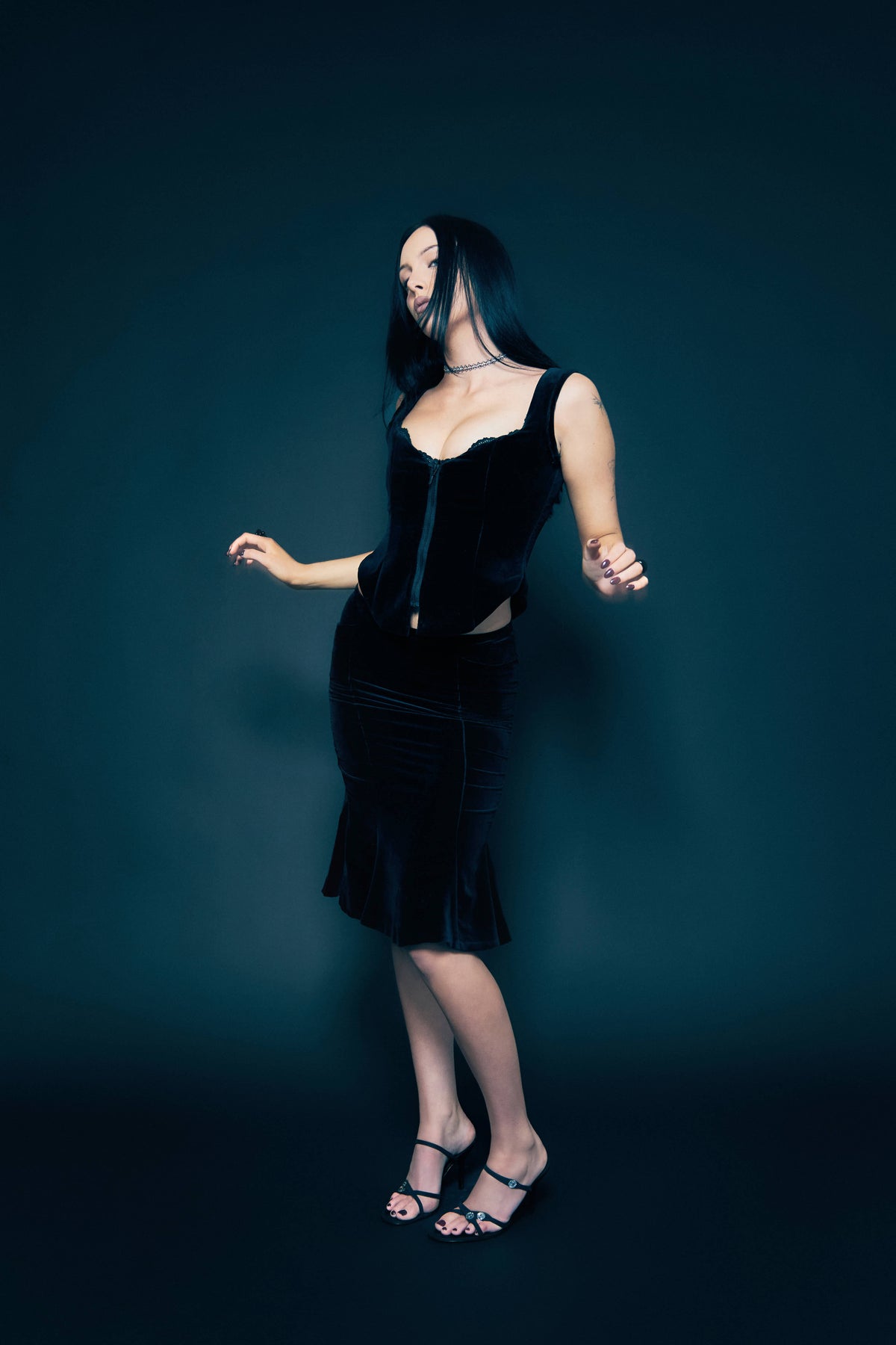 Jess Grindell Velvet Couture Corset | distal phalanx