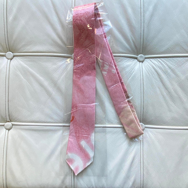 Tie / Pink Fossil II