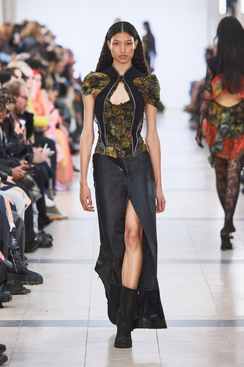 OTTOLINGER Open Heart Top [LAST ONE] | distal phalanx