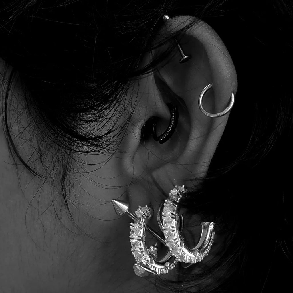 White Noise Earring / Heart Spire