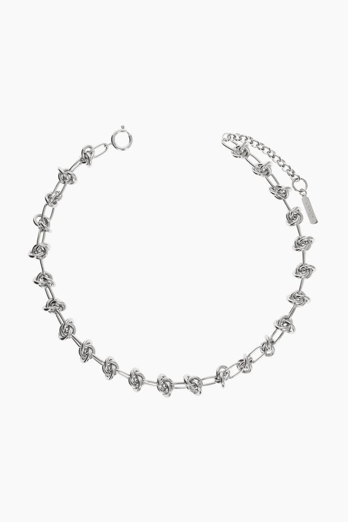 Daria Necklace