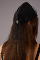 Veiled Crew Hat / Black