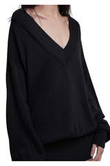 Deep Jumper / Black