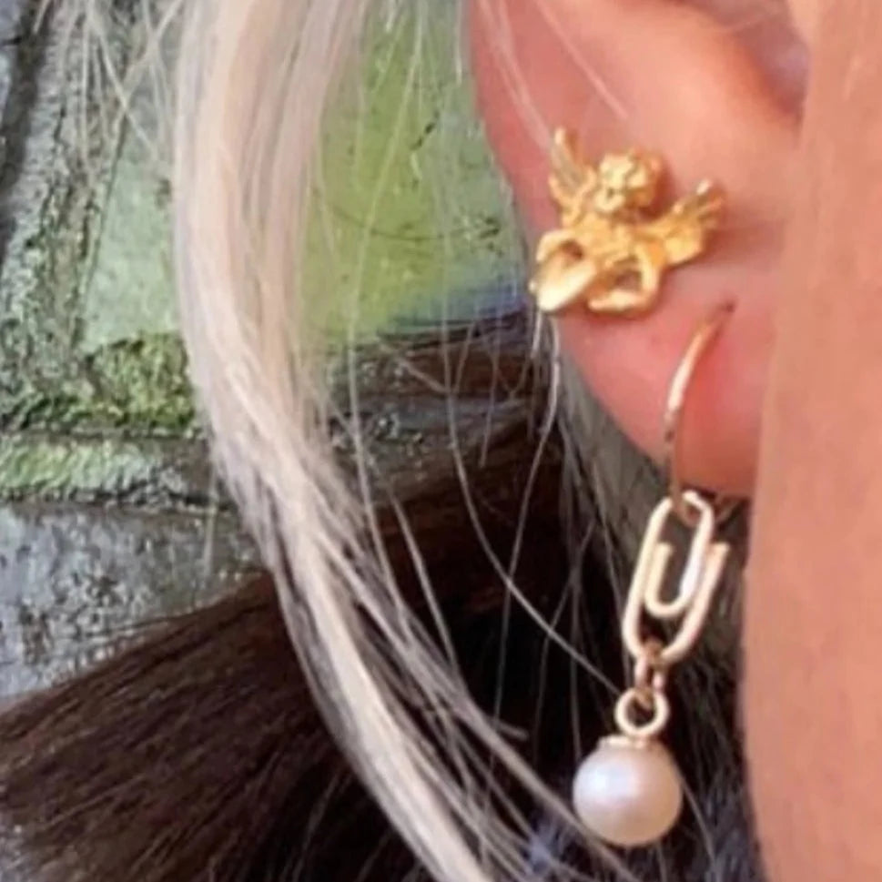 Paperclip Pearl Earring